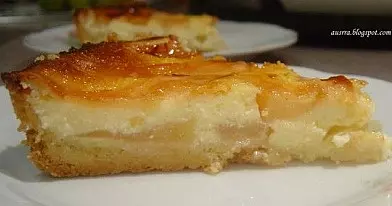 Varškės ir kefyro pyragas su obuoliais | Receptas