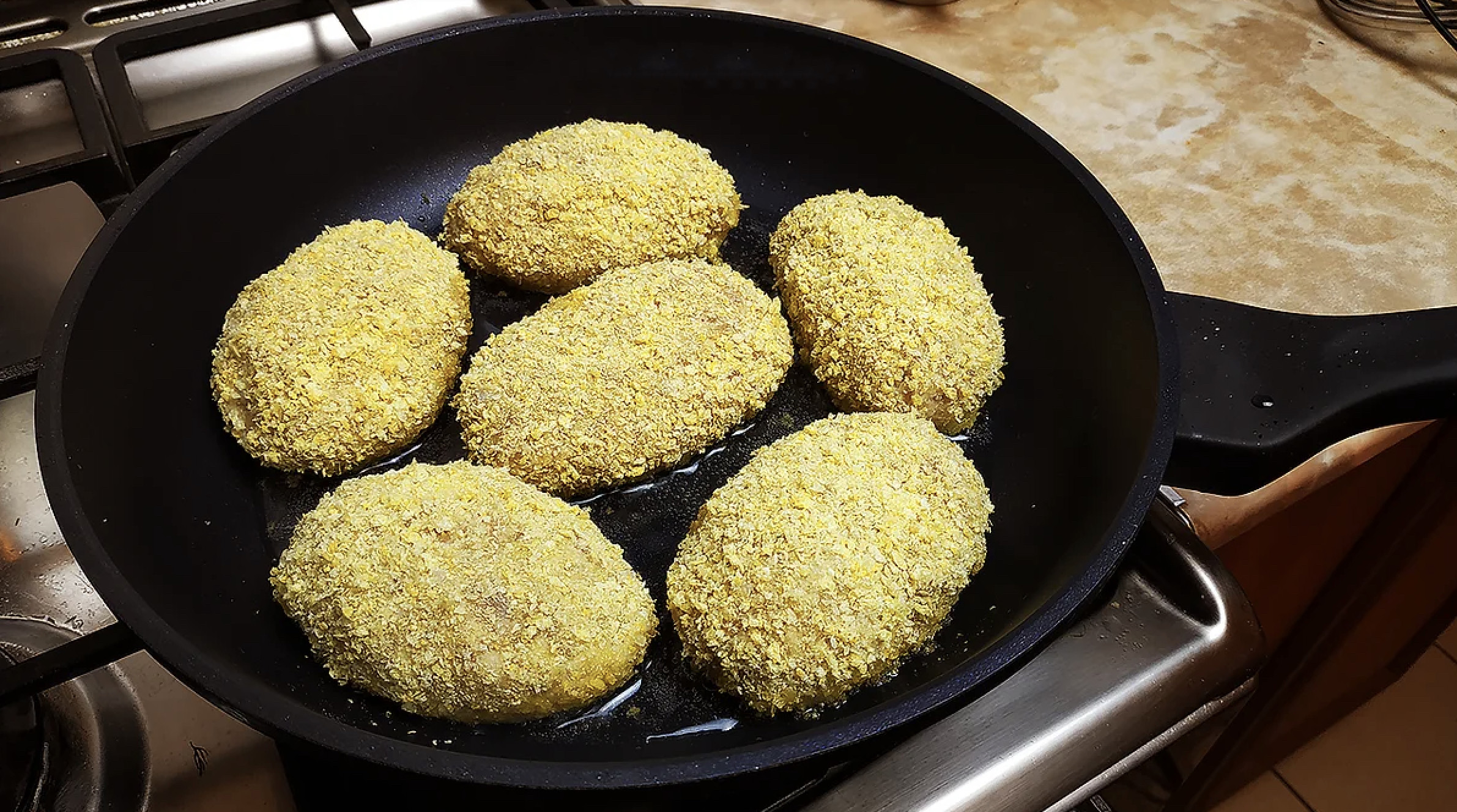 Mokomės teisingai paniruoti produktą. Lėkšte seniai nesinaudoju, o rankos ir indai švarūs!