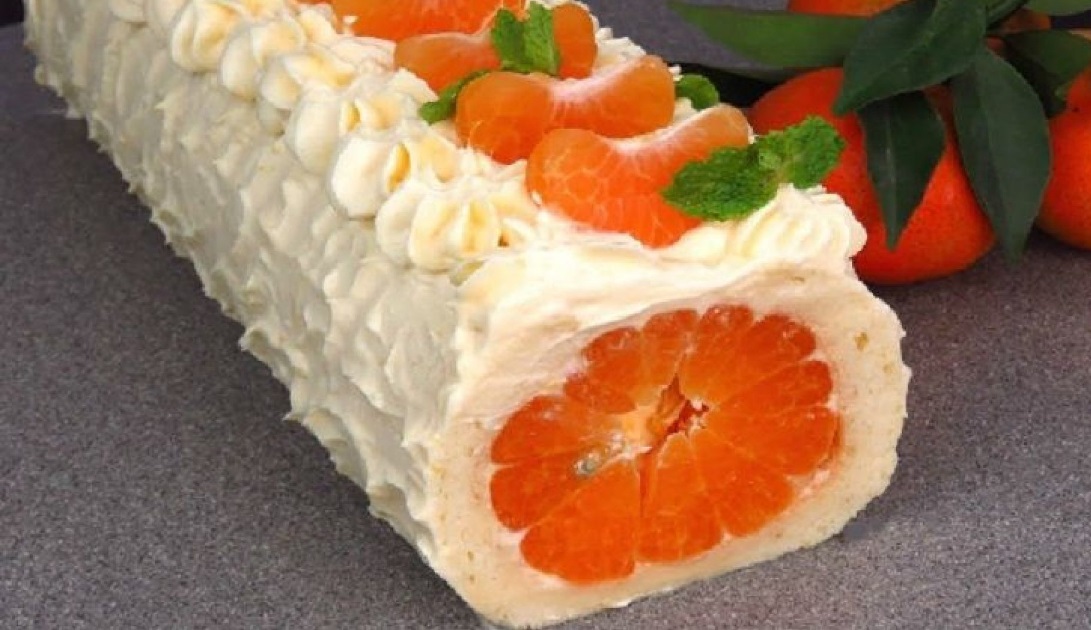 Šventinis vyniotinis su mandarinais be miltų – tai tiesiog būtinas desertas ant jūsų stalo!