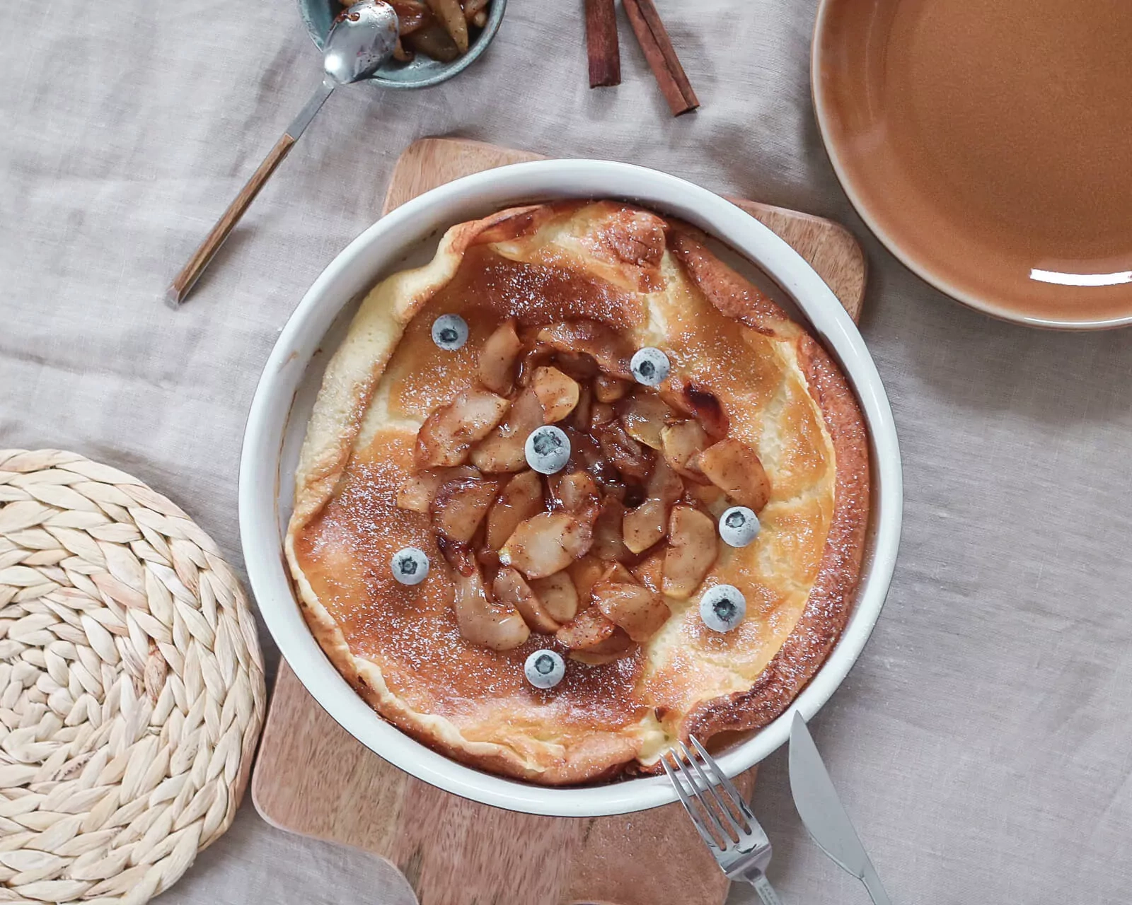 Olandiški blyneliai "Dutch Baby pancake", kepti orkaitėje