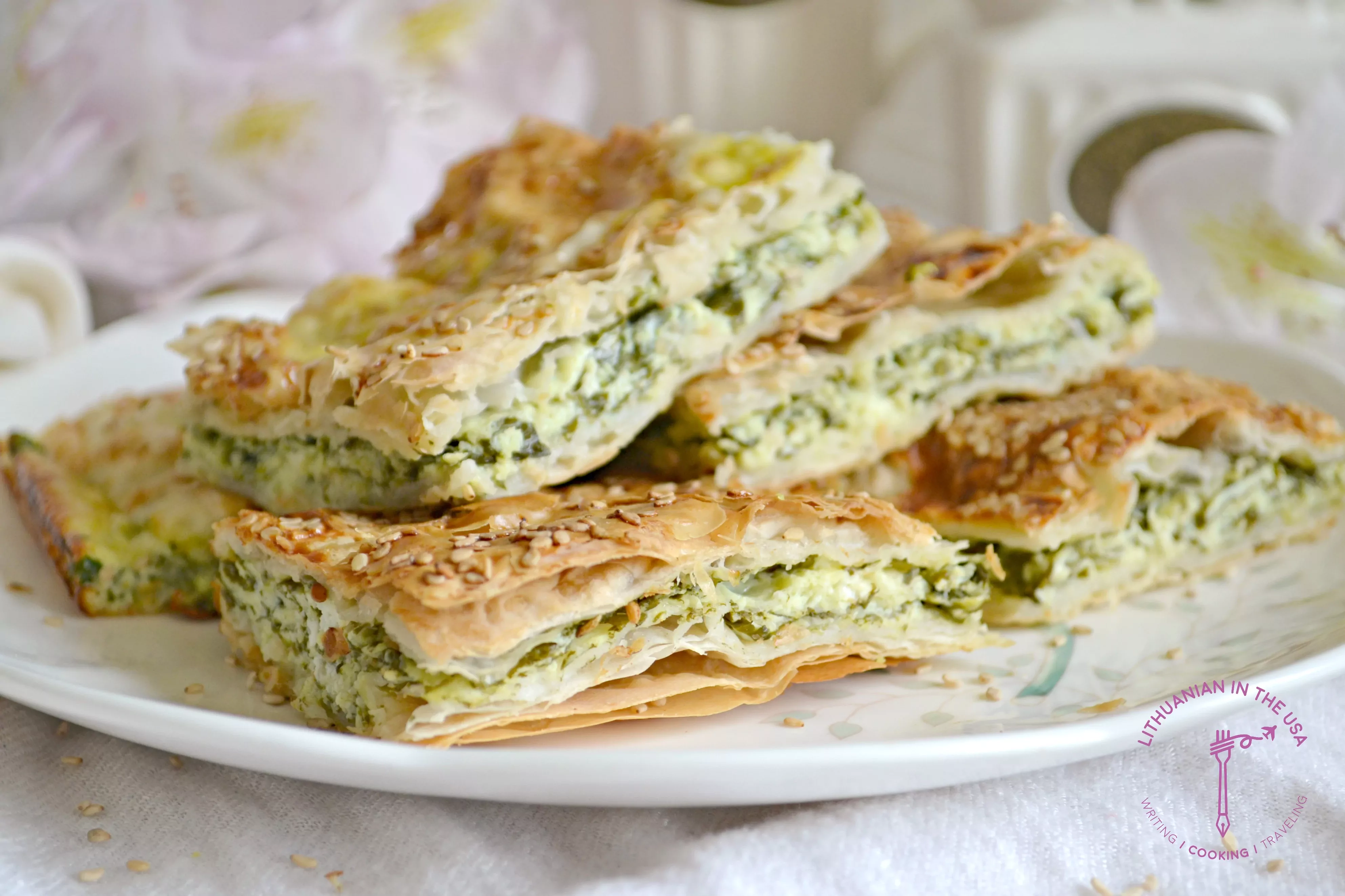 Turkish Borek - Turkiškas borekas su fetos sūriu ir špinatais