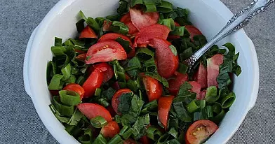 Pomidorų salotos su greipfrutų užpilu