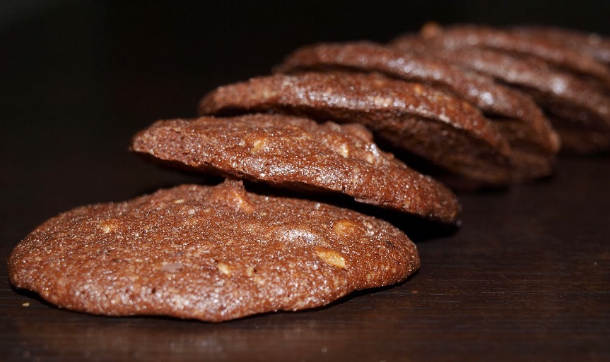 Šokoladiniai sausainiai su riešutais pagal Beatą