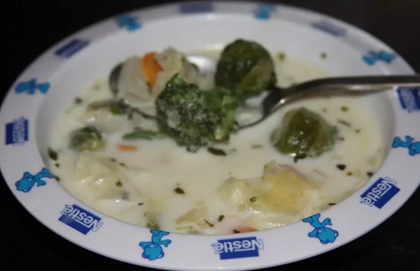 Pieniška daržovių sriuba