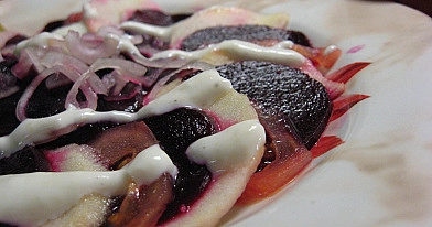 Vegetariškas Carpaccio (karpačio) be mėsos ir su burokėliais