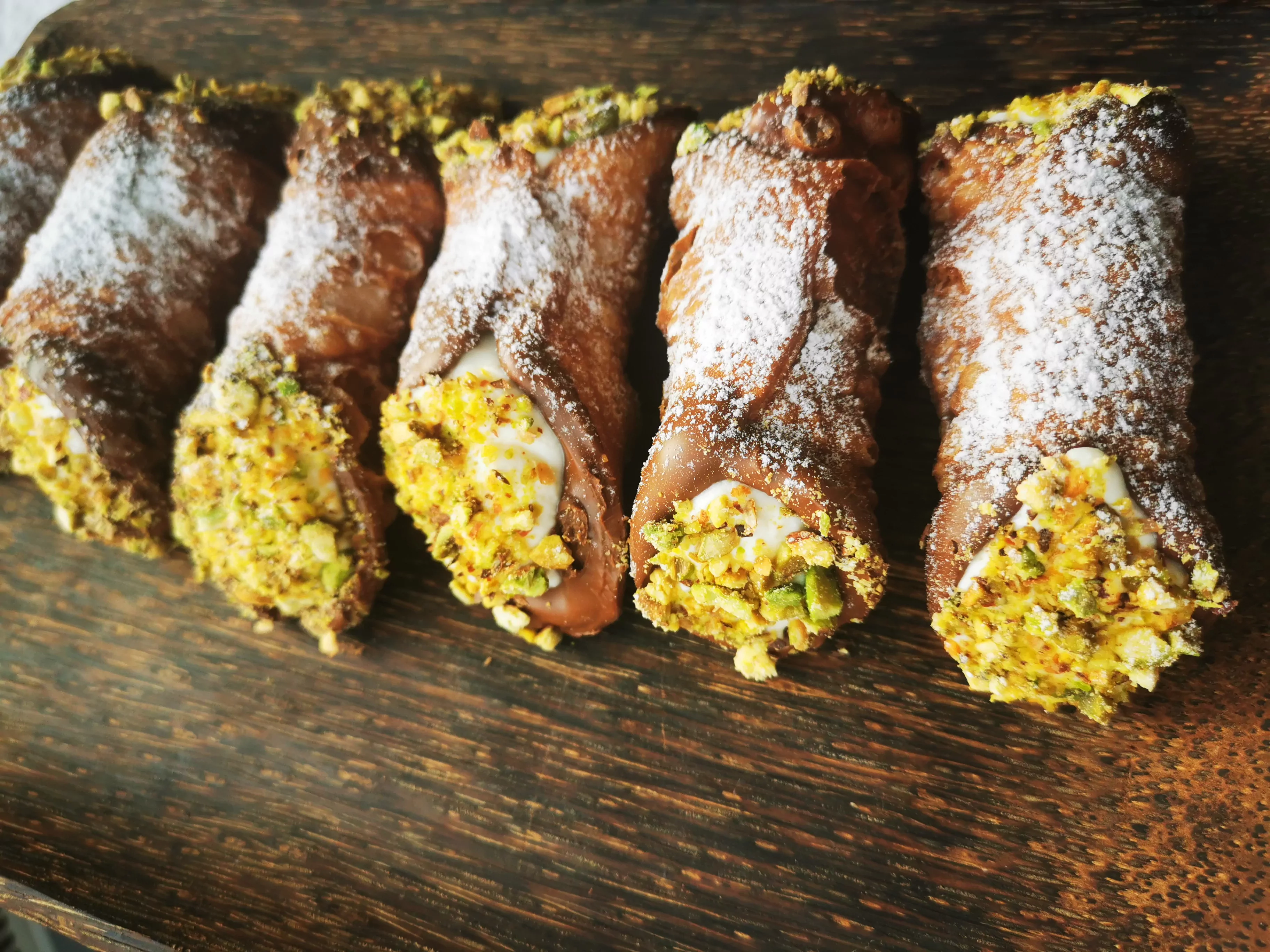 Cannoli - tradicinis Sicilijos desertas