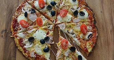Kalafiorų pica - party pizza su kalafioro padu