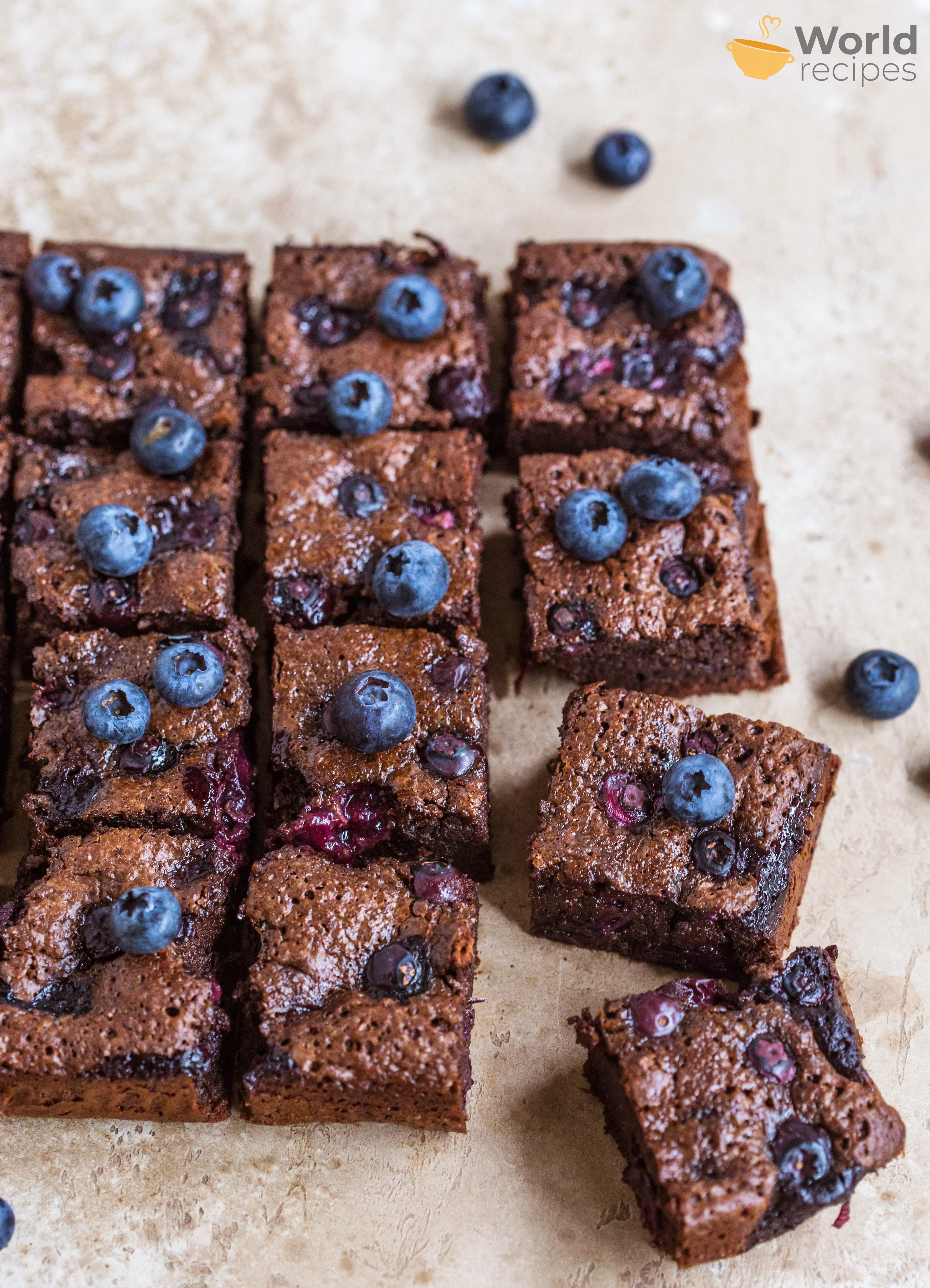 Avokadų braunis - brownie su riešutų sviestu