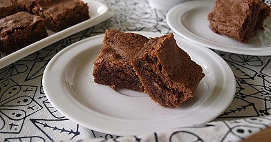 Šokoladinis pyragas brownie - braunis pagal Beatą (chocolate brownie)