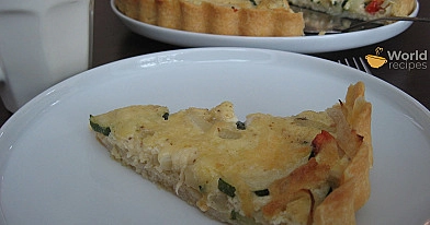 Kišas - Quiche lorraine su daržovėmis ir sūriu