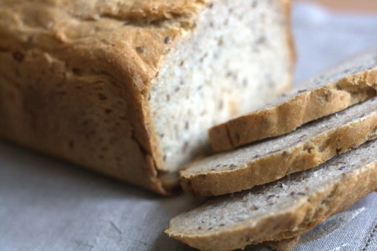 Sumuštinių duona (duonkepėje ir orkaitėje - 2 variantai)