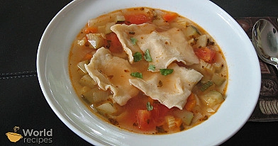 Itališka daržovių sriuba su sūrio virtinukais