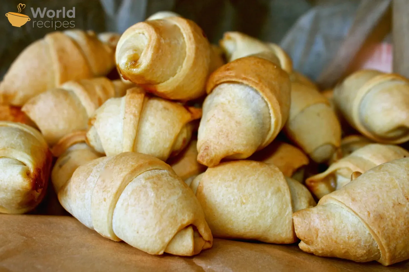 Paprasti sausainiai su obuoliais, tešla su grietine ir margarinu