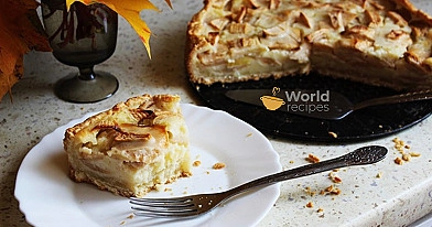 Tobulas obuolių pyragas su švelniu grietinės kremu - geriausias receptas