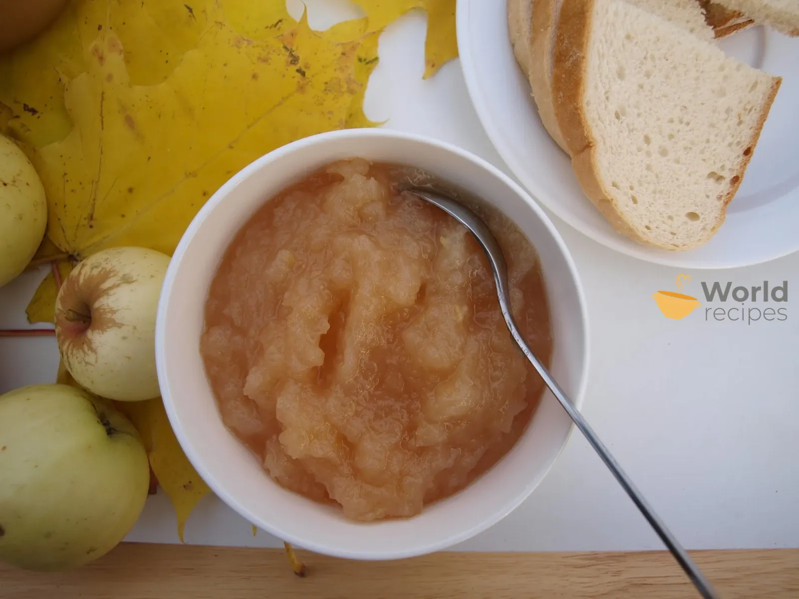 Paprasta ir skani obuolienė žiemai