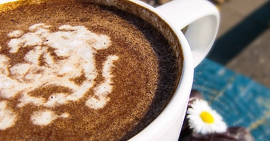 Veganiška sveika rytinė kava (be kavos ir kofeino)