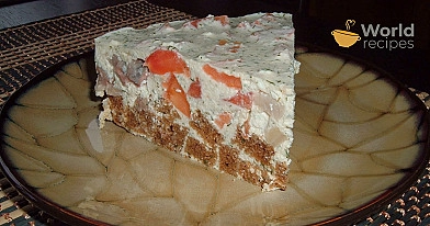Silkių tortas su varške, duona, želatina ir grietine