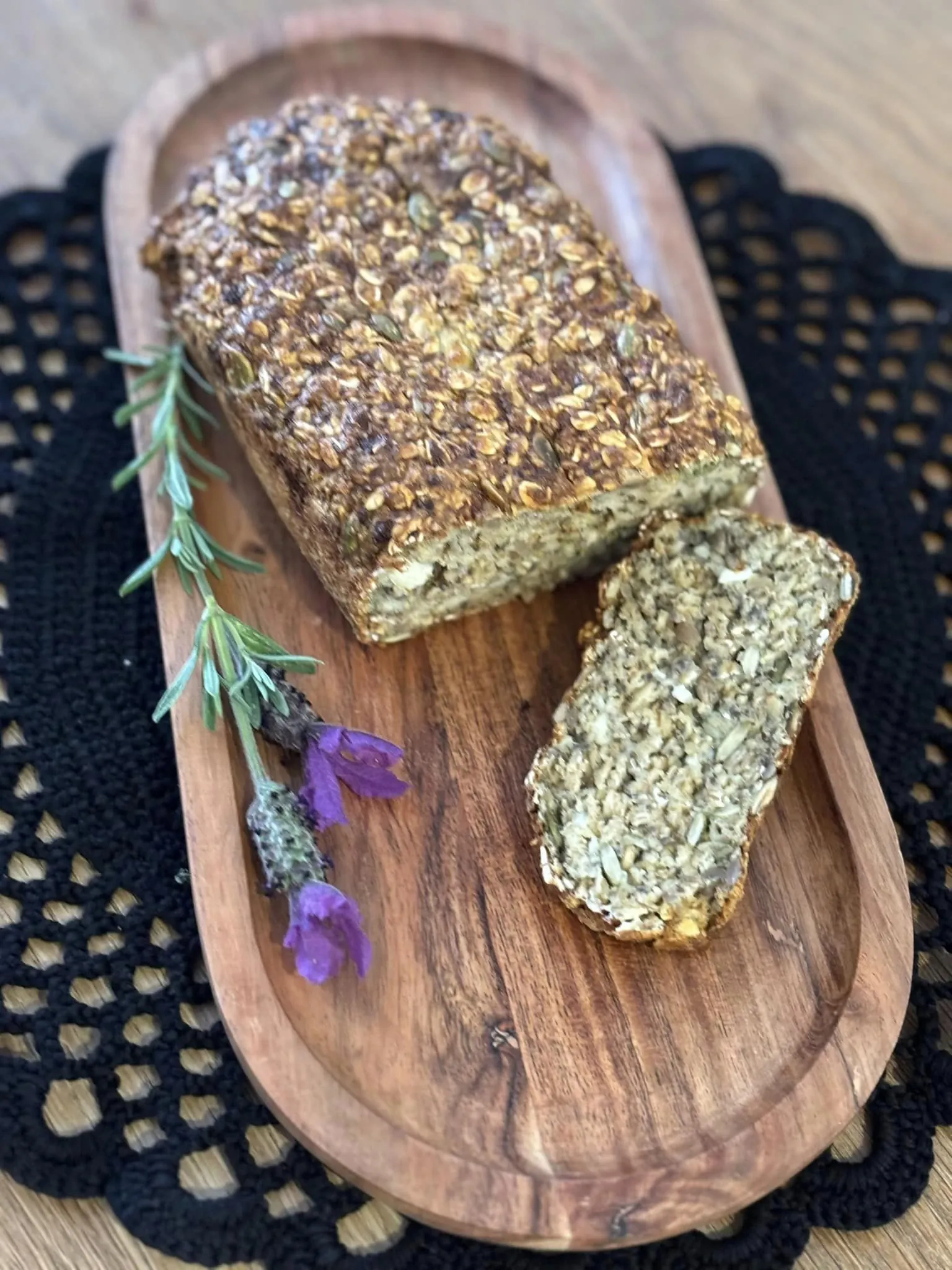 Avižinė duona su grūdėta varške, karšto oro gruzdintuvėje 🍞