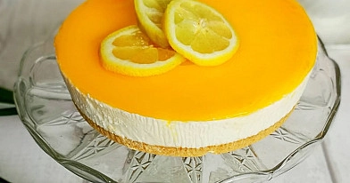 Nekeptas citrininis tortas