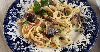 Makaronai: Baravykai su spagečiais, šonine ir grietinėle