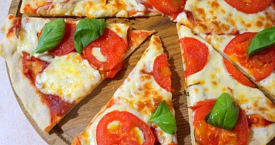 Pizza margherita - Naminė pica Margarita